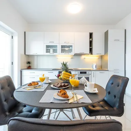 Lejlighed Apartman Daria *